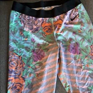 Nike pro leggings